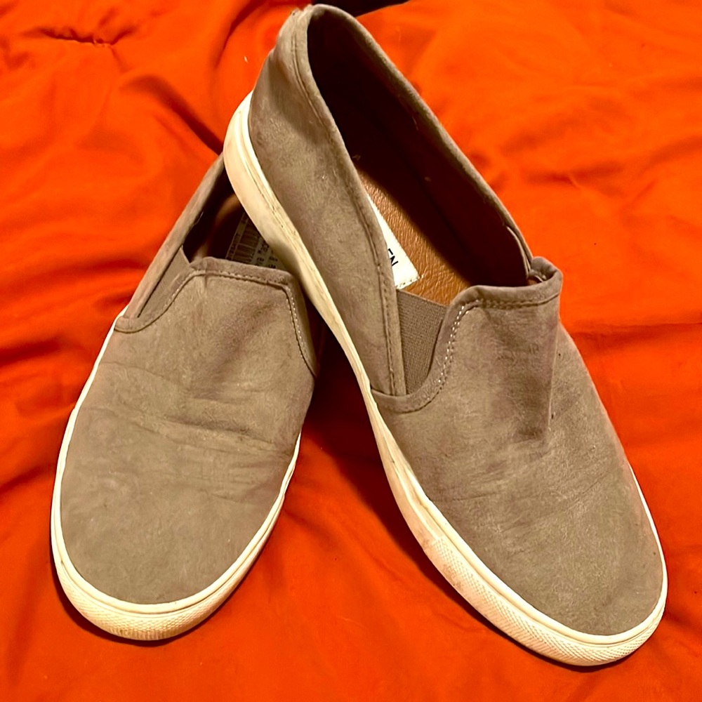 Steve Madden Casual Shoe size 8.5